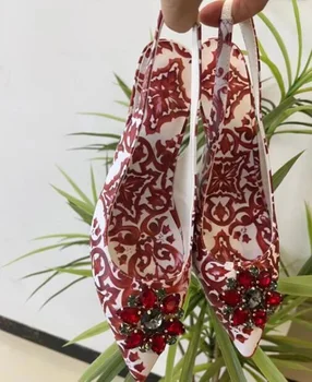 Пикантные женские туфли-лодочки из красной кожи с принтом на шнуровке, с острым носком, украшенные кристаллами, на тонком каблуке для банкета и подиума