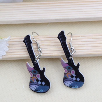 1 пара гитар, милые акриловые серьги с принтом, новинка 2014, весенне-летний стиль для девочек, женские украшения
